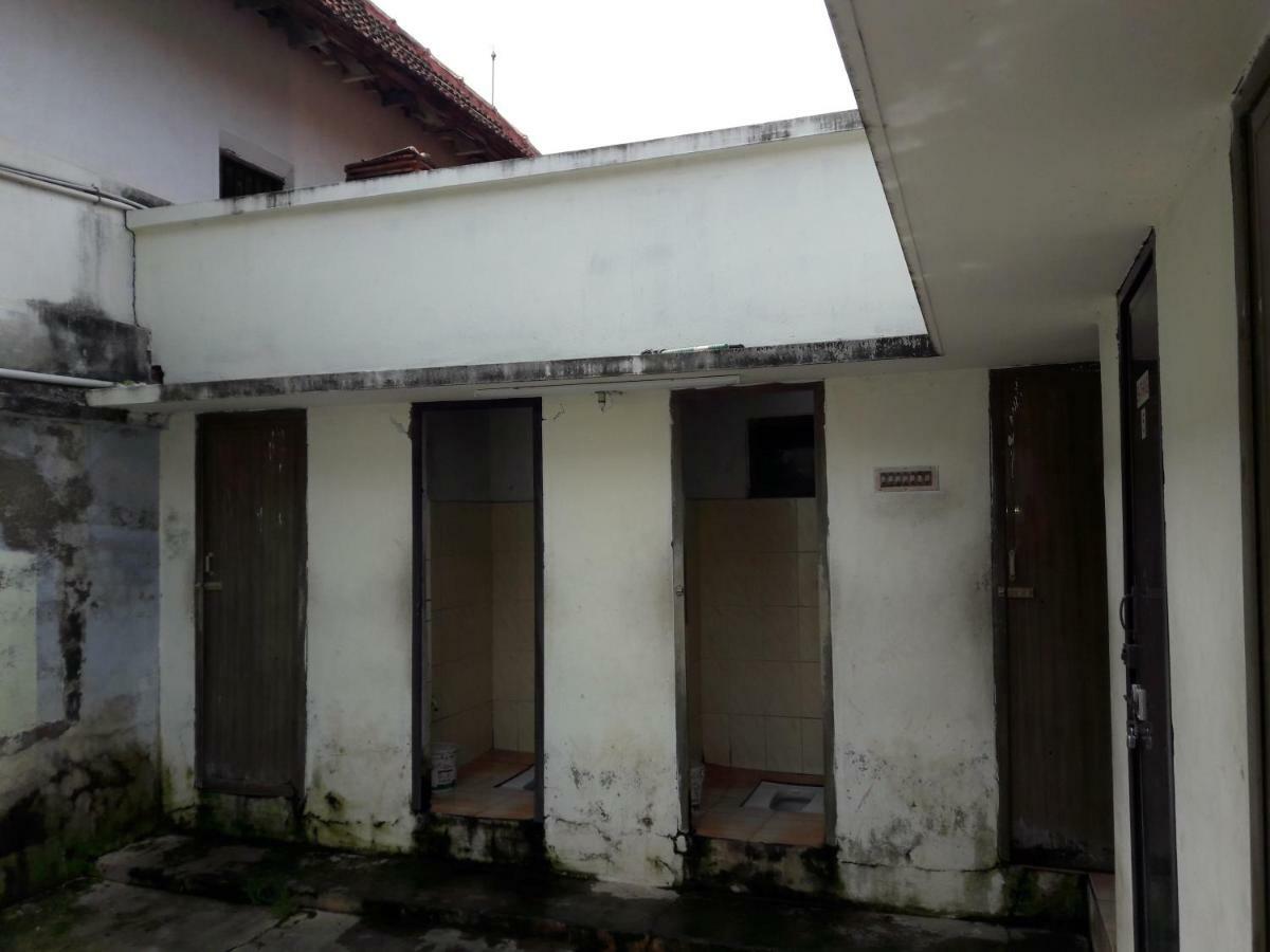 Devasthanam Lodge Thiruvananthapuram Ngoại thất bức ảnh