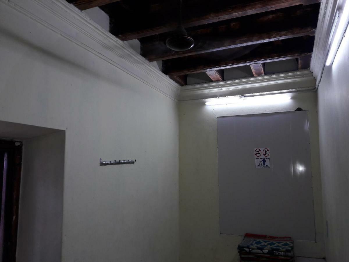 Devasthanam Lodge Thiruvananthapuram Ngoại thất bức ảnh