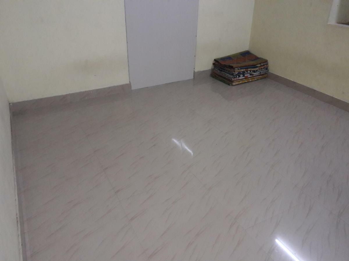 Devasthanam Lodge Thiruvananthapuram Ngoại thất bức ảnh