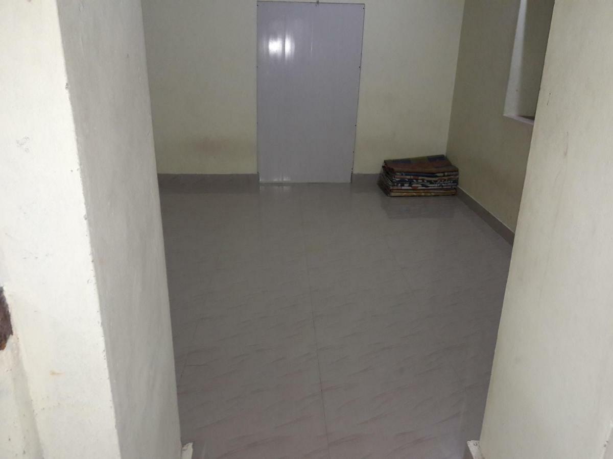 Devasthanam Lodge Thiruvananthapuram Ngoại thất bức ảnh
